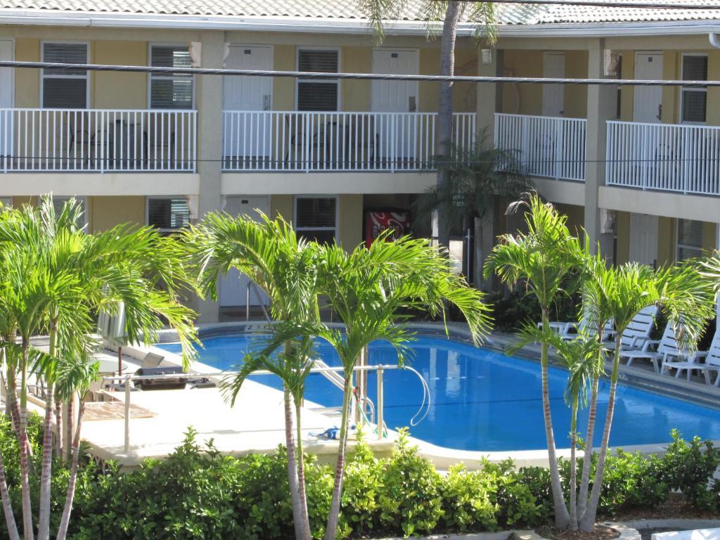 كليرووتر The Costal Hotel المظهر الخارجي الصورة